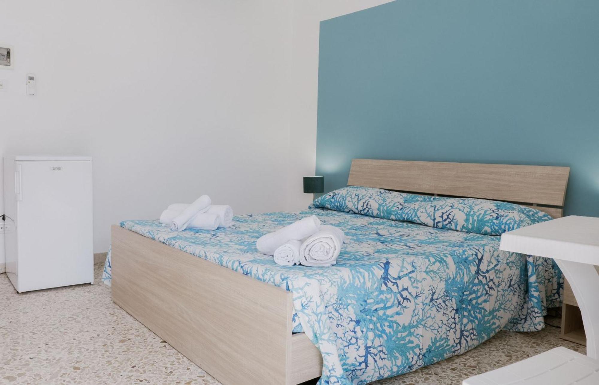 Umari Rooms Кастеламаре дел Голфо Екстериор снимка